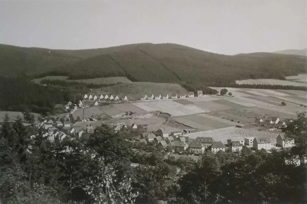 Blick auf die Bettenhelle mit Ziegelei und Lehmkuhle ca. 1953