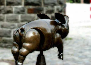 Bronzetierfiguren des aus Freienohl stammenden Künstlers Bonifatius Stirnberg
