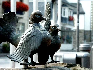 Figuren am Freienohler Brunnen auf dem Marktplatz
