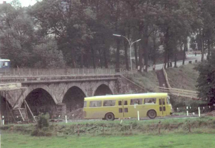 Renovierung der Ruhrbrücke aus den 60er Jahren.