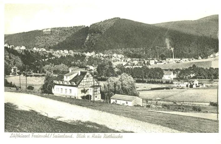 Haus Rietbüsche mit Blick auf Freienohl