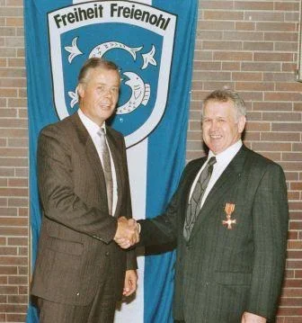 Bernhard Heckmann - Träger der Verdienstmedaille und des Bundesverdienstkreuzes am Bande