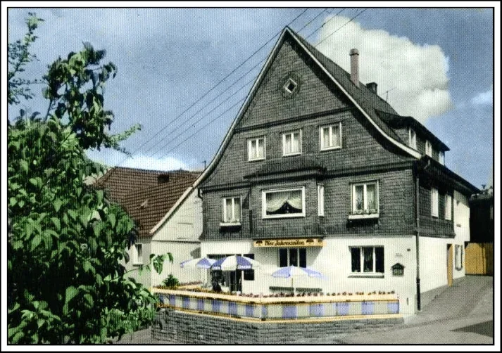 Alt - neu? - Ansichtskarte Haus Vierjahreszeiten