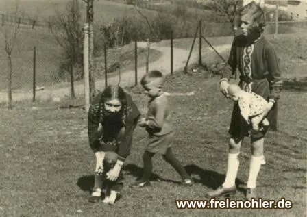 Spielende Kinder