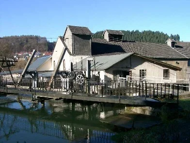 Das Wasserkraftwerk Linneborn, Langel